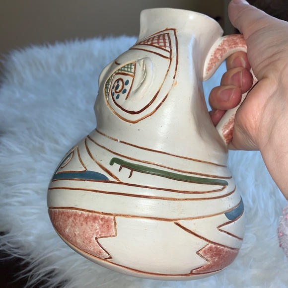 Vintage Mexican Pottery hand painted Pitcher Water/vase X10 - Picture 9 of 12